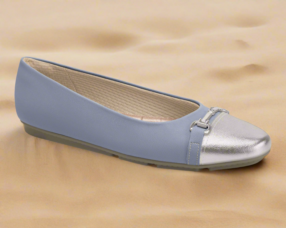 Piccadilly Ref: 122019-04 Ballet Flat is a comfortable shoe crafted from soft materials, with a flexible sole and extra padding for superior comfort